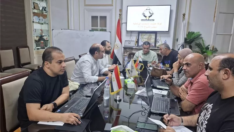 تنسيقية الأحزاب تتابع تصويت المصريين بالخارج في انتخابات الشيوخ