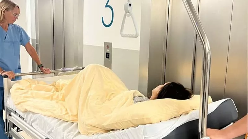 أنغام تنشر أول صورة لها بألمانيا وتطمئن الجمهور على حالتها الصحية