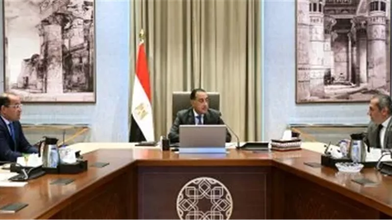 رئيس الوزراء يتابع مشروعات واستثمارات شركة العاصمة الإدارية للتنمية العمرانية