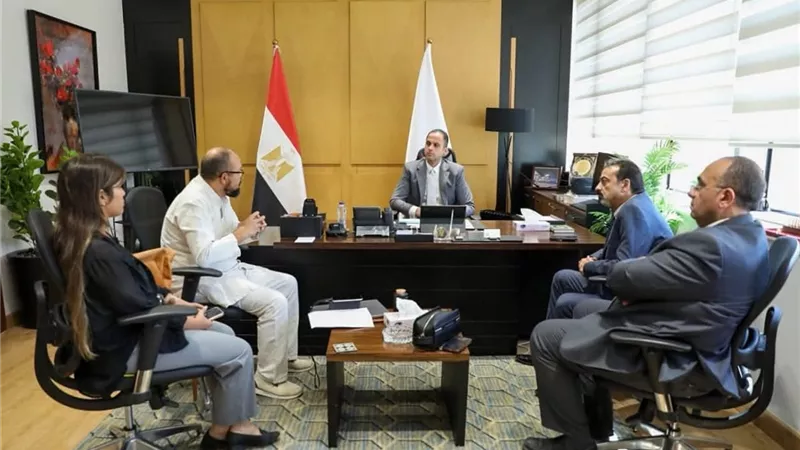 الصحة تبحث تعميم تجربة أول منتجع علاجي بأسوان لدعم السياحة الاستشفائية