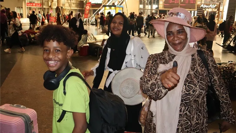 سكك حديد مصر: انطلاق الرحلة الرابعة للقطار المخصوص لتيسير العودة الطوعية للأشقاء السودانيين