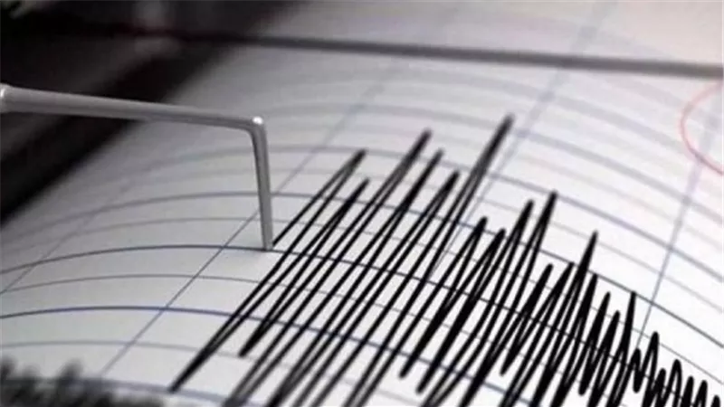 البحوث الفلكية: هزة أرضية على بعد 877 كيلو مترًا شمال مرسى مطروح