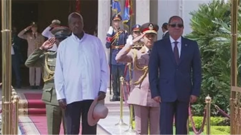 الرئيس السيسي ونظيره الأوغندي يشهدان التوقيع على عدد من مذكرات التفاهم