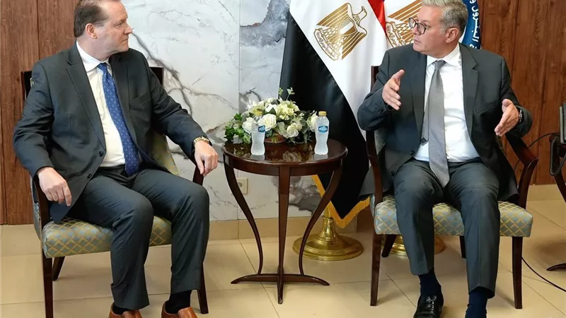 تفاصيل لقاء وزير البترول مع رئيس التنفيذي لشركة أنرجوس العالمية