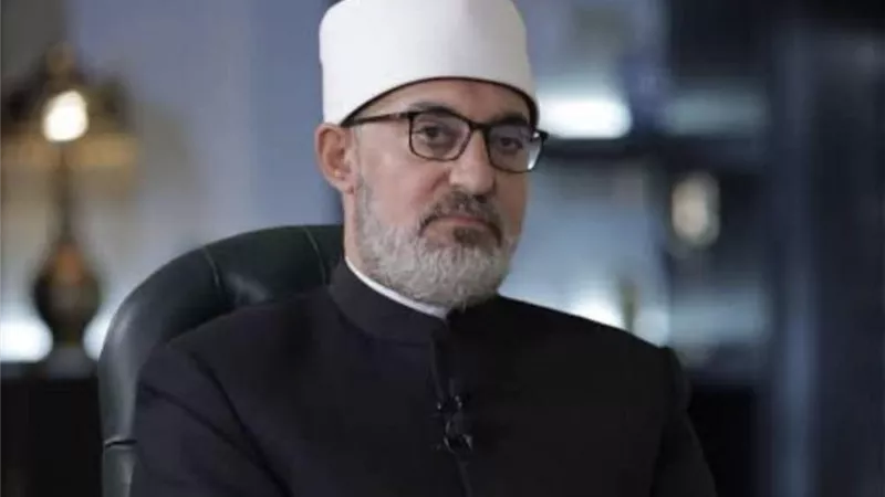 مفتي الجمهورية يدين التصريحات المتهورة حول أكذوبة 