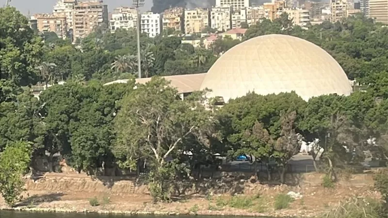 حريق هائل داخل مصنع مواسير بلاستيك في بولاق أبو العلا والدفع بسيارات الإطفاء