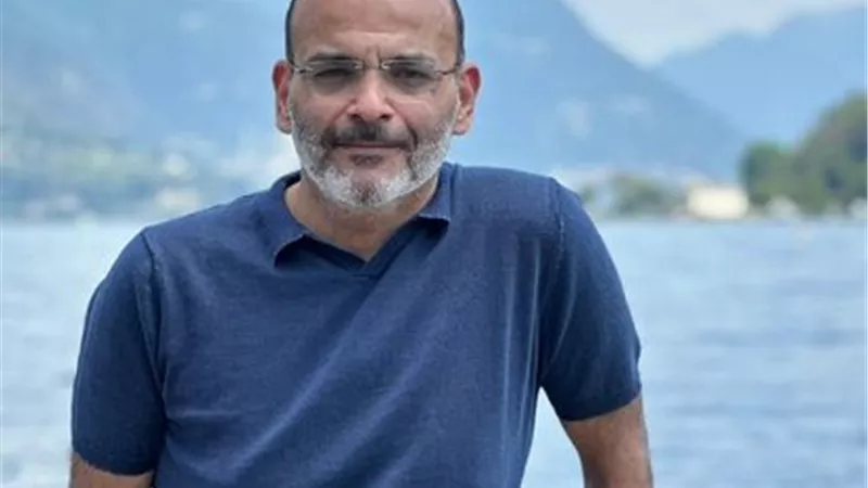 أيمن بهجت قمر يكشف سبب توقف تصوير فيلم 