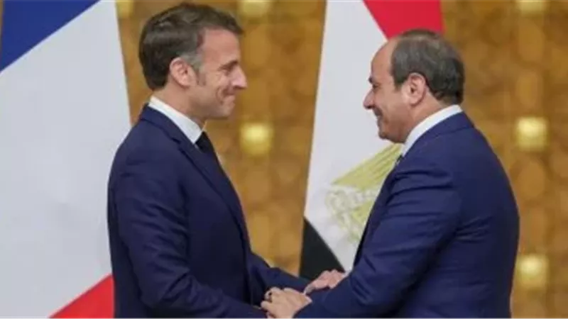 بحضور السيسي وماكرون.. انطلاق فعاليات افتتاح المقر الجديد لجامعة سنجور في مدينة برج العرب  