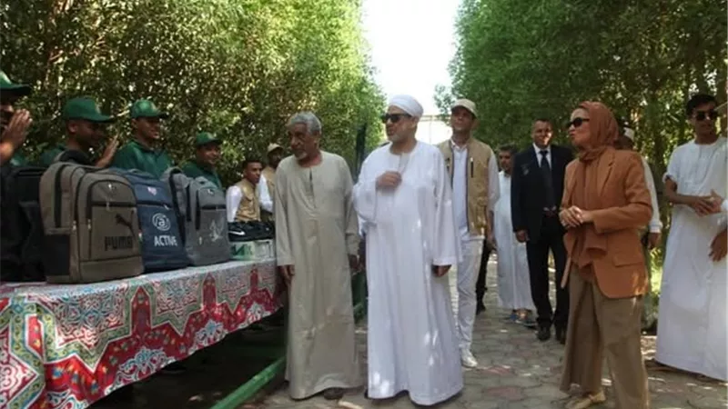 نفحة الطيب.. شيخ الأزهر يشارك التلاميذ فرحتهم استعدادًا للعام الدراسي الجديد