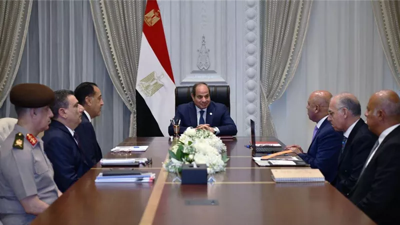  الرئيس السيسى يطلع على مستجدات إنشاء وتحديث وتشغيل وإدارة الموانئ  والمناطق الصناعية