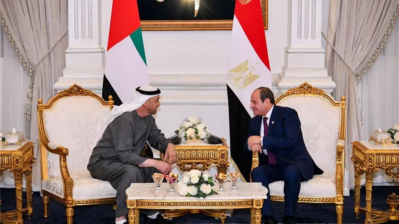 مراسم استقبال الرئيس السيسى للشيخ محمد بن زايد بالعلمين في زيارة أخوية تمتد لعدة أيام