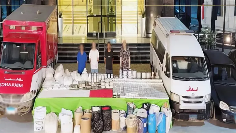 مخدرات دليفري في الإسعاف.. ضبط 7 عناصر إجرامية بحوزتهم ممنوعات بـ 350 مليون جنيه