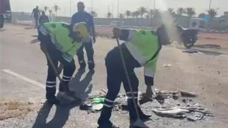 القصة الكاملة لـ إصابة 26 شخصًا في انقلاب أتوبيس ركاب بمدينة بدر .. صور 