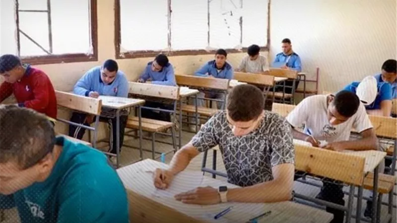 400 طالب دفعة واحدة.. القصة الكاملة لواقعة الرسوب الجماعي في القليوبية