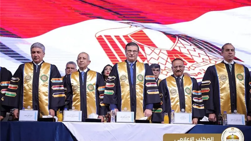 يوم الحصاد والإنجاز.. تخريج أول دفعة من كلية الذكاء الاصطناعي