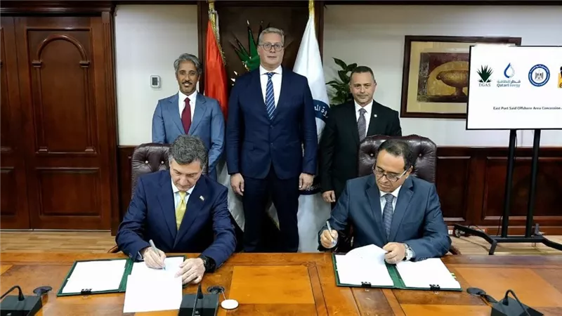 توقيع 4 اتفاقيات جديدة للبحث عن الغاز بالمتوسط والدلتا باستثمارات 340 مليون دولار