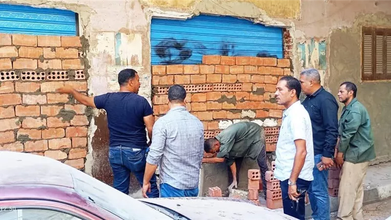 محافظ المنيا يوجّه بتكثيف الحملات الرقابية لمواجهة مخالفات البناء