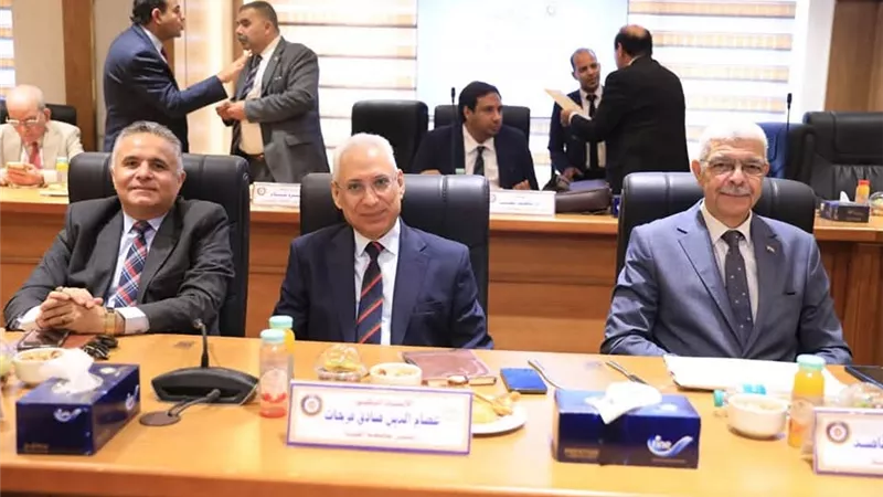 المجلس الأعلى للجامعات بمدينة السادات يستعرض استعدادات العام الجديد والترويج للجامعات المصرية