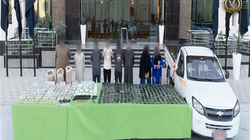 ضربة أمنية حاسمة .. مصرع 4 عناصر شديدة الخطورة وضبط مخدرات وأسلحة بقيمة 59 مليون جنيه