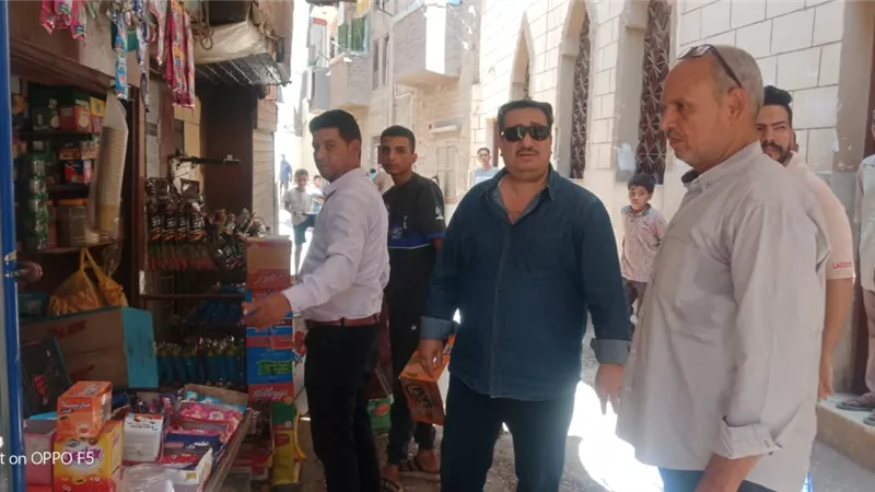 الشطورى يتفقد أعمال الإنترلوك بساحل طهطا ويوجه بتلافي الملاحظات ورفع الإشغالات