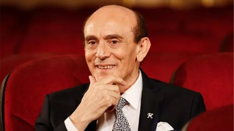  تفاصيل نشوب حريق داخل فيلا الفنان محمد صبحي بمدينة 6 أكتوبر 
