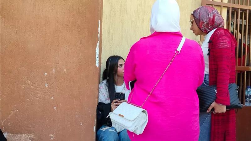 مش هنسيب حقنا.. وصول فتاتي مطاردة طريق الواحات إلى محكمة أكتوبر