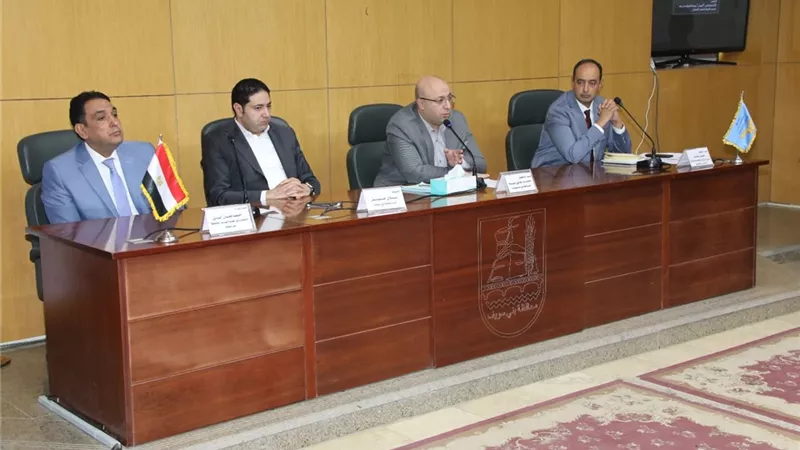 محافظ بني سويف يطلق استعدادات تنفيذ الاستراتيجية الوطنية لمكافحة المخدرات