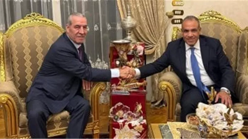 لوقف الحرب الغاشمة على قطاع غزة.. وزير‎ الخارجية يلتقي مع نائب رئيس فلسطين 