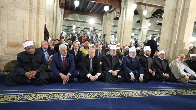 الأزهر يحتفي بالمولد النبوي الشريف بحضور قيادات دينية وسياسية رفيعة