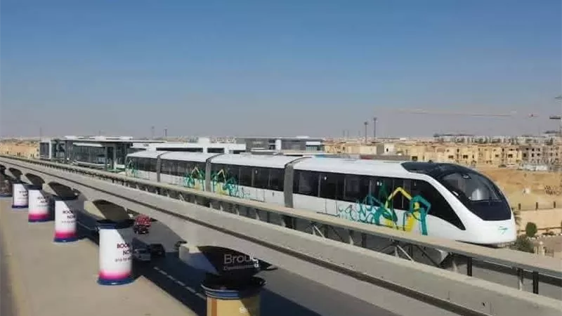 وزارة النقل تبدأ التشغيل التجريبي لمونوريل شرق القاهرة بالعاصمة الإدارية