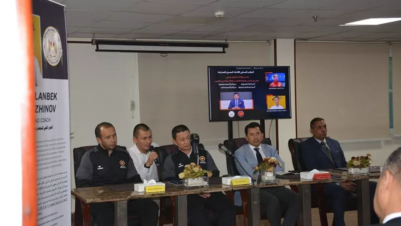  وزير الشباب والرياضة: الوزارة تضع كامل دعمها للاتحادات الرياضية