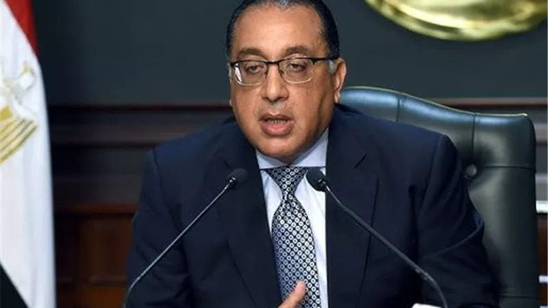 رئيس الوزراء: مصر تتطلع لإنشاء منطقتين للأعمال الأولي في العاصمة الإدارية الجديدة والثانية في رأس الحكمة