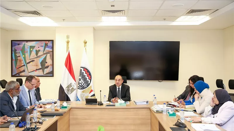 وزير قطاع الأعمال: تطوير الفنادق التاريخية والتوسع في مشروعات سياحية جديدة بالمحافظات