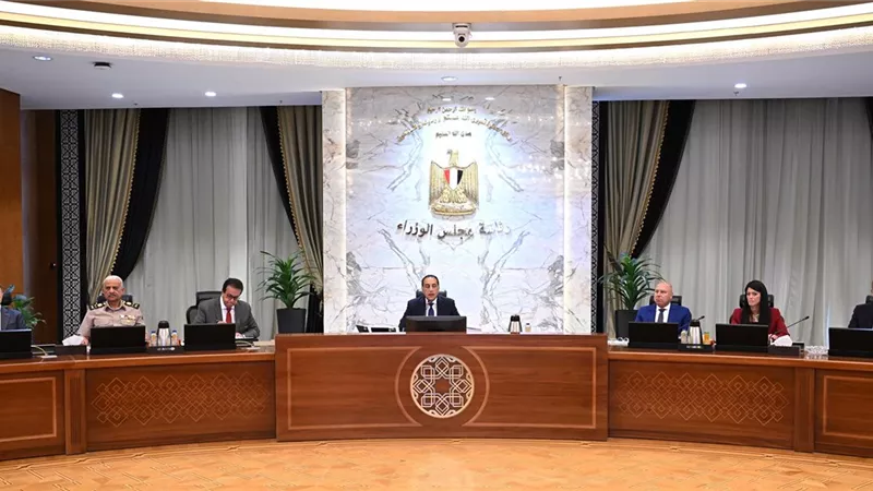 مجلس الوزراء يُدين الاعتداء السافر الذي تعرضت له أمس دولة قطر الشقيقة