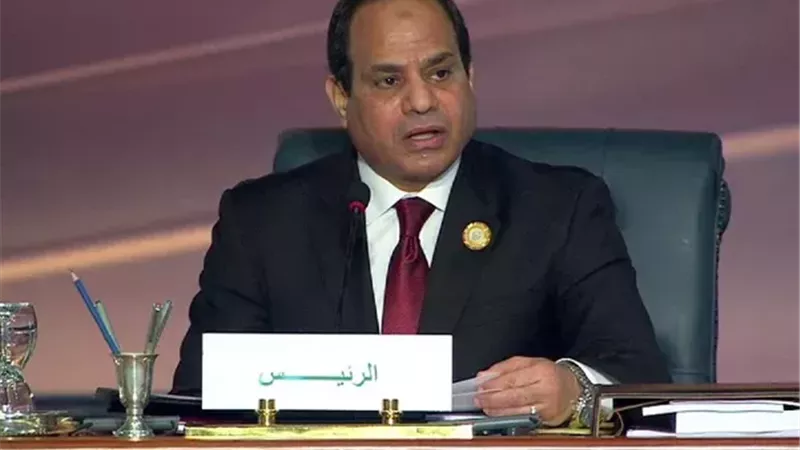 السيسي يتوجه إلى قطر للمشاركة في القمة العربية الإسلامية الاستثنائية