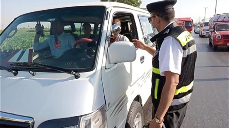 ضبط 106 آلاف مخالفة مرورية وفحص 1106 سائقين خلال 24 ساعة