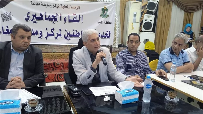 محافظ المنيا يضع حل مشكلات المواطنين في المقدمة.. والسكرتير العام يتابع 26 شكوى
