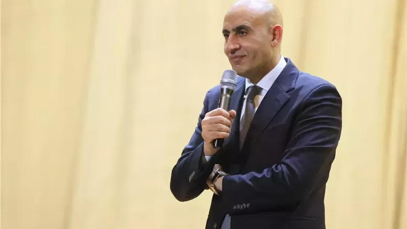 وزير التعليم يطمئن أولياء الأمور: إنهاء أزمة كثافات الفصول وعجز المعلمين