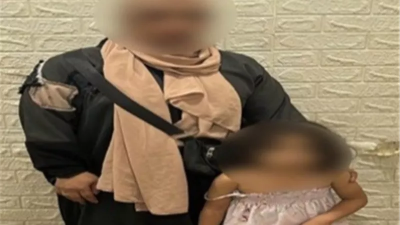 حاجة لله يا بيه.. ضبط سيدة استغلت طفلتها في أعمال التسول بقصر النيل