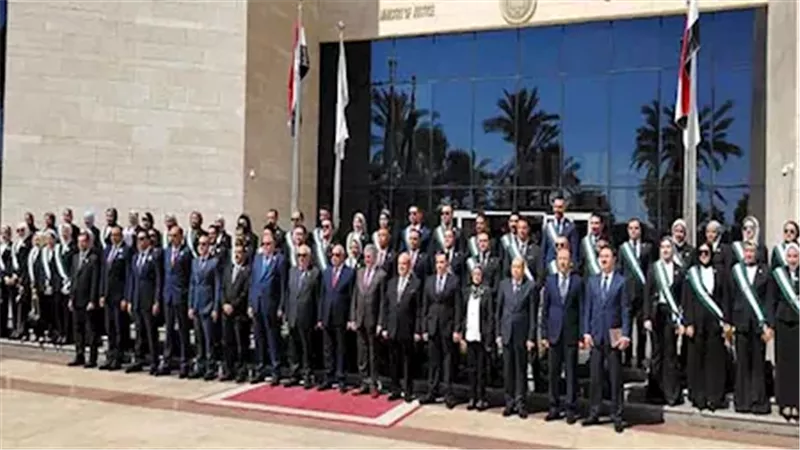 بدء مراسم احتفالية حلف اليمين لأعضاء النيابة العامة الجدد.. بعد قليل