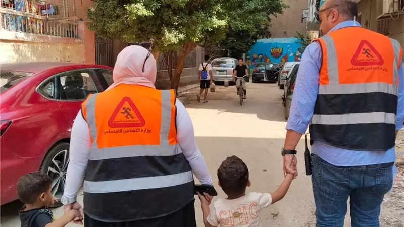 التضامن الاجتماعي: التدخل السريع يتعامل مع 156 بلاغًا خلال أسبوع لكبار وأطفال بلا مأوى 
