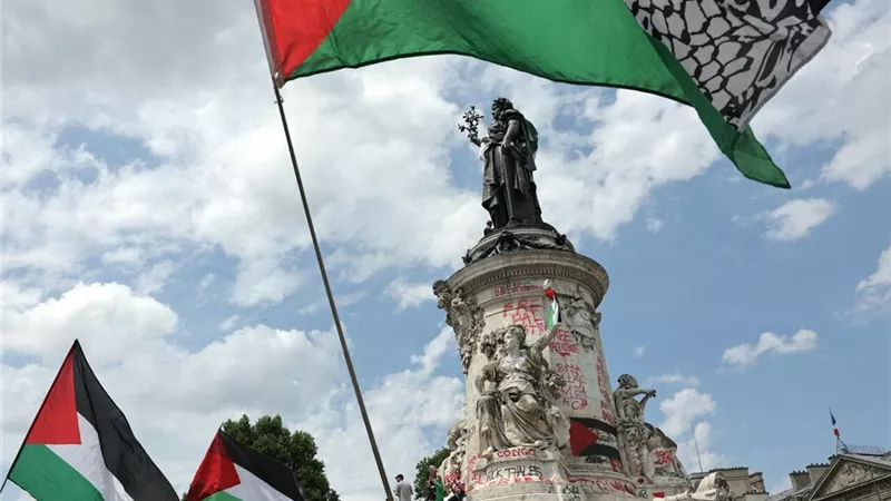 بريطانيا وكندا وأستراليا يعترفون رسميا بالدولة الفلسطينية