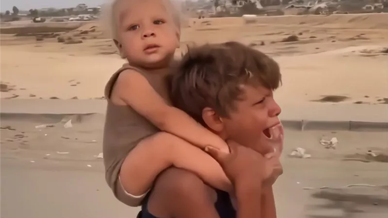 الطفل 