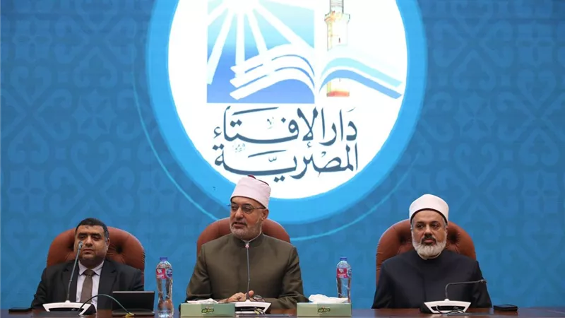دار الإفتاء تستعرض جهودها في مواجهة الإلحاد والتطرف أمام وفد دولي من الأئمة