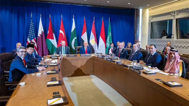 بيان عربي إسلامي : ضرورة إنهاء الحرب وتحقيق وقف فوري لإطلاق النار في غزة 