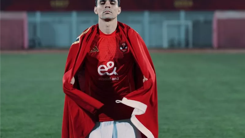 أحمد شوبير: أشرف بن شرقي لم يتعاقد مع ادم وطني 