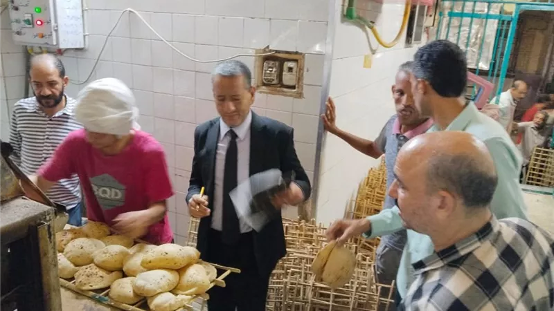 تموين المنيا تضبط 308 مخالفات بالمخابز والأسواق والمحطات