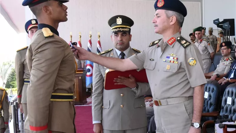 القوات المسلحة تحتفل بتخريج الدفعة 162 من ضباط الصف المعلمين 