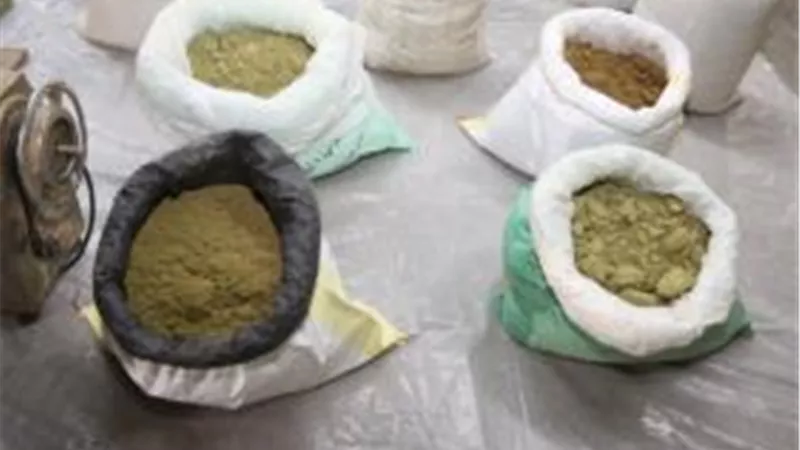 السجن 10 سنوات لـ4 متهمين كونوا تشكيل عصابي لتجارة المخدرات بقنا