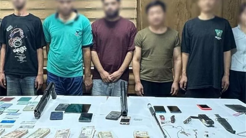 سقوط عصابة الاحتيال الإلكتروني المتورطة في اختطاف سائحة صينية بالقاهرة الجديدة